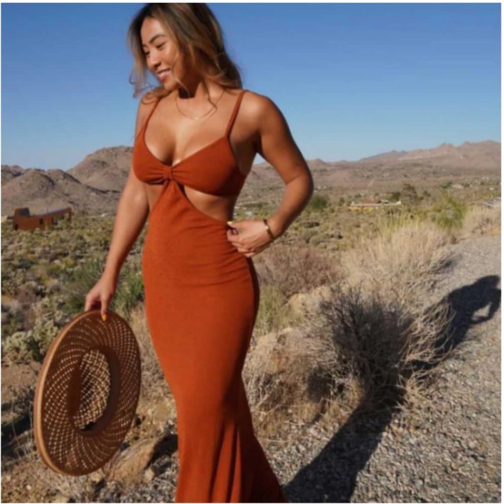 CLOVER CUTOUT MAXI DRESS